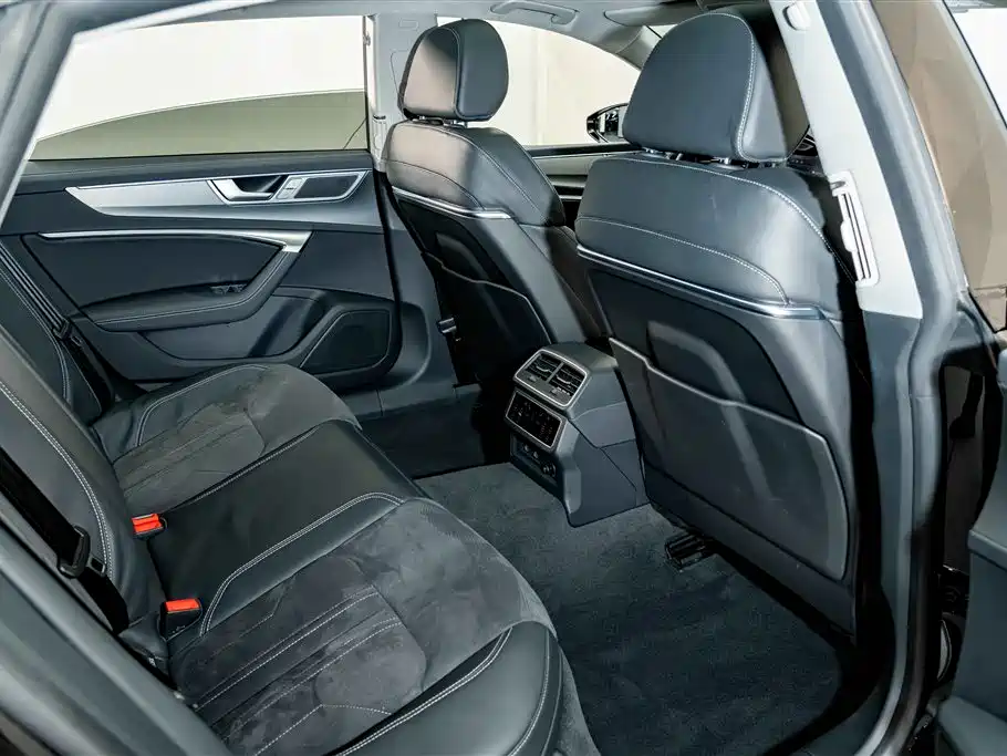 Audi A7L 2025 2024 45 TFSI Luxury