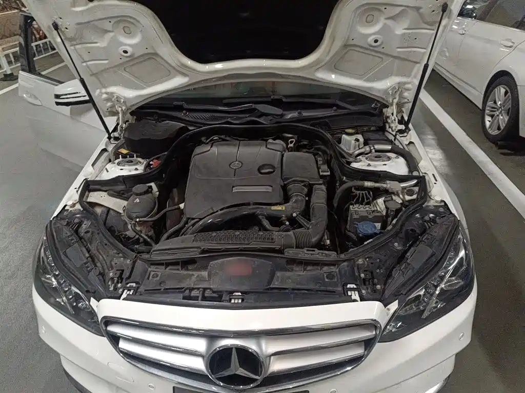 Mercedes-Benz E-Class 2015 Facelift E 260 L Sport Luxury фото 11