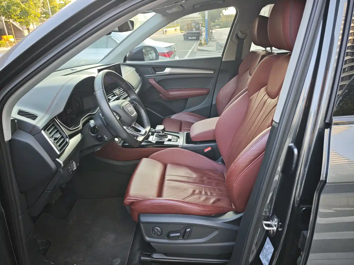 Audi Q5L 2021 40 TFSI Premium Life Edition фото 5
