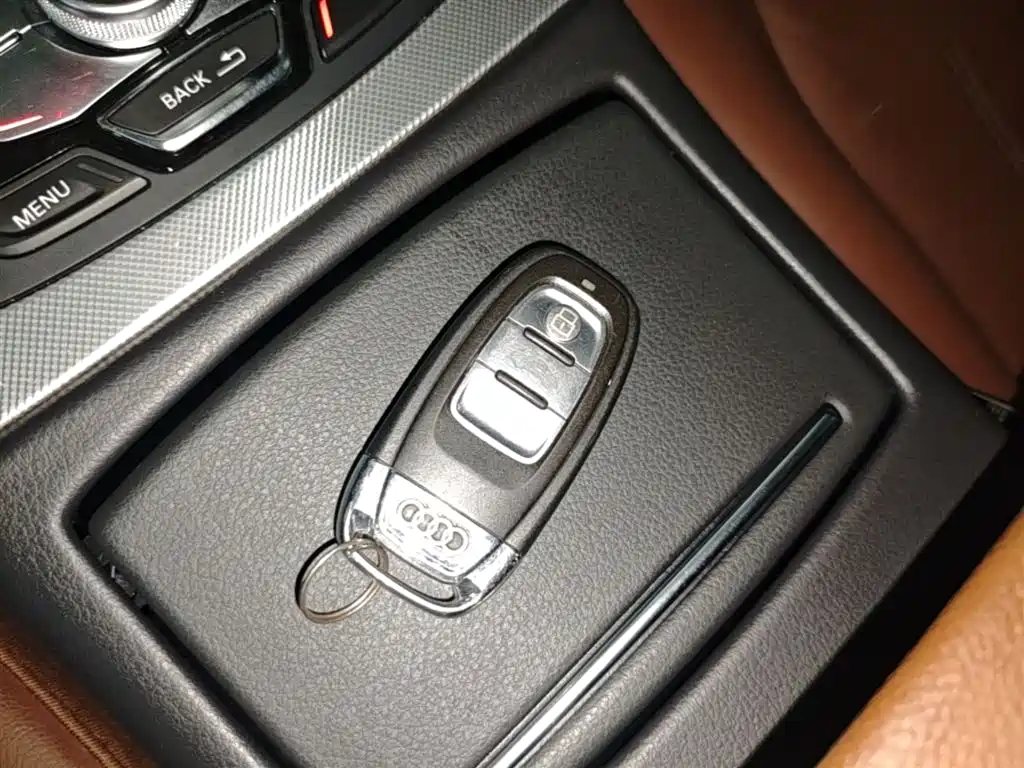 Audi A6L 2018 30th Anniversary 35 TFSI Fashion фото 9