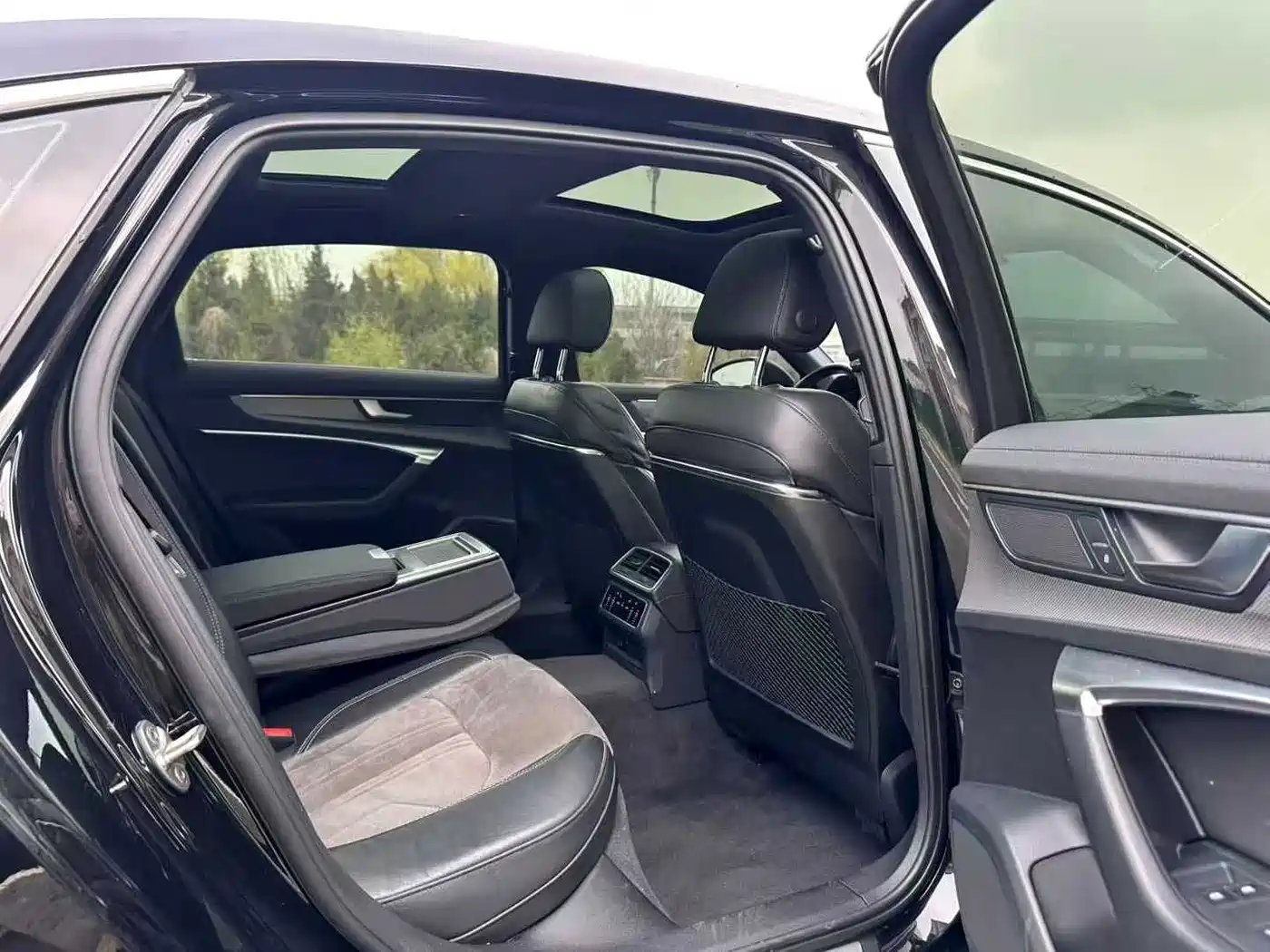 Audi A6L 2021 45 TFSI Exclusive Sport фото 5
