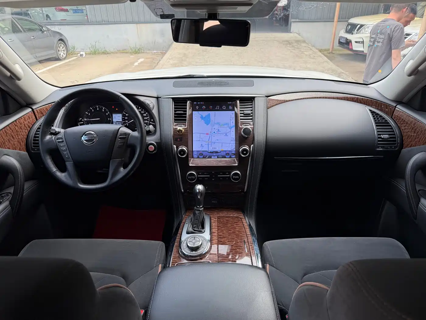 Nissan Patrol 2020 2018 4.0L Flagship