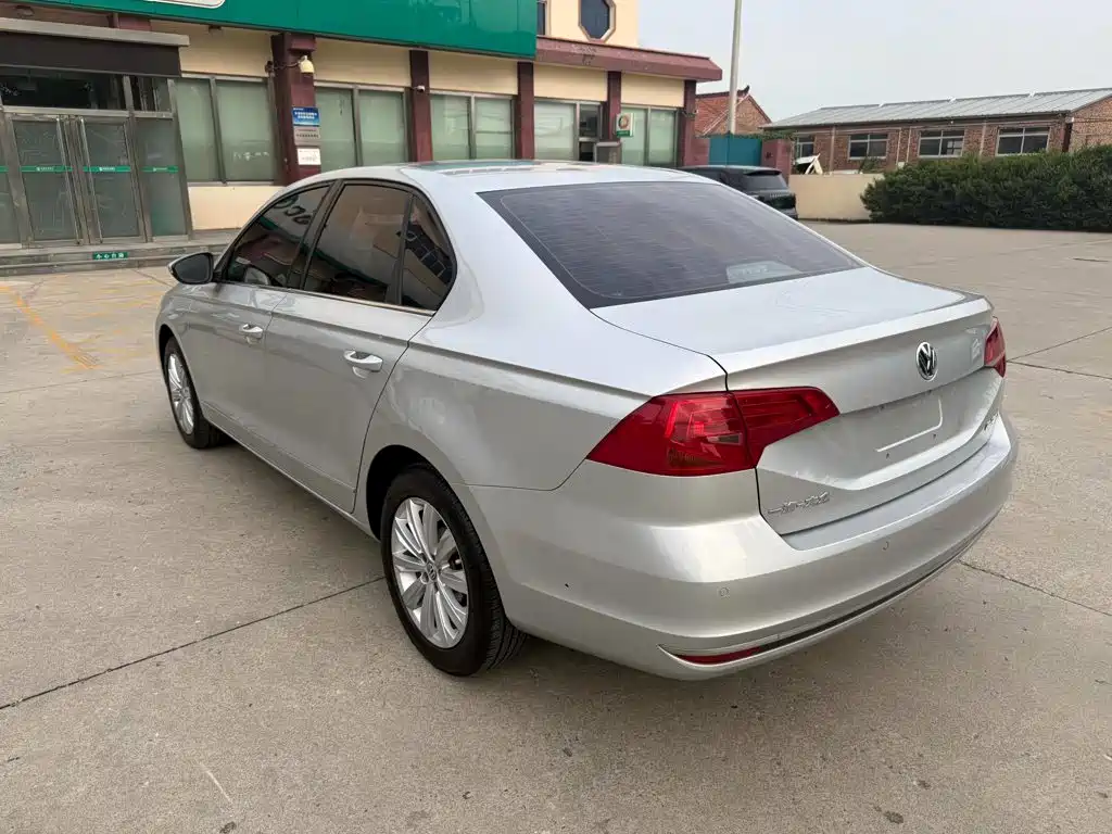 Фото 3 - Volkswagen Bora