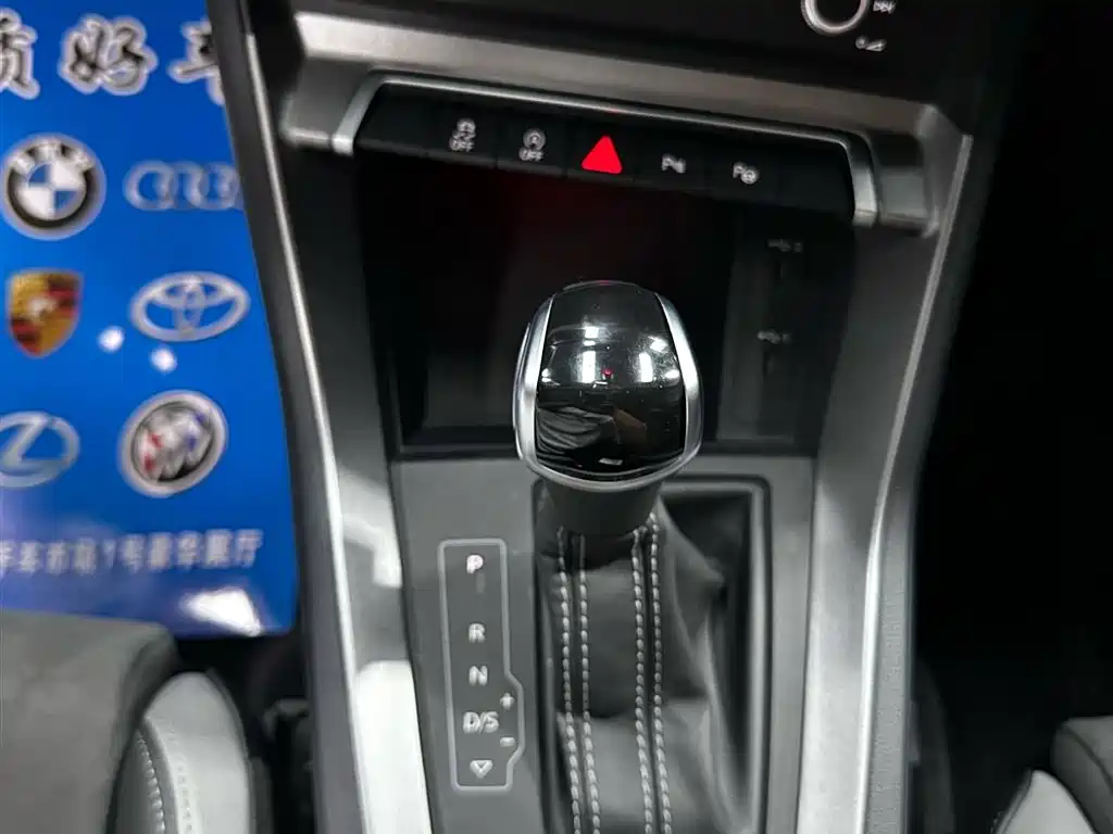 Audi Q3 2022 35 TFSI Fashion Dynamic фото 15