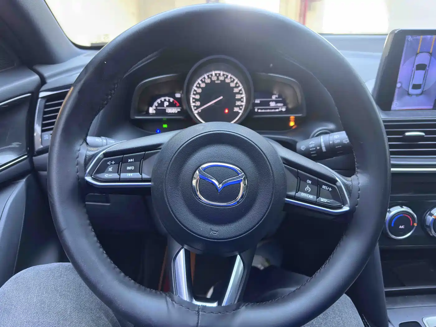 MAZDA CX-4