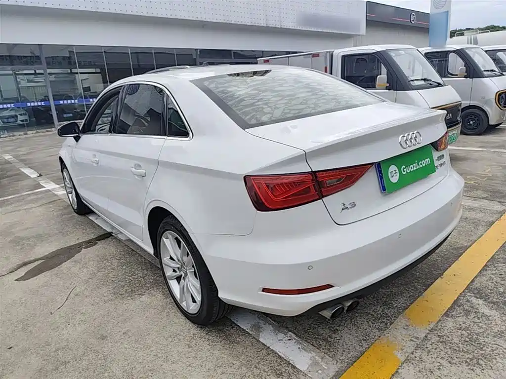 Audi A3 2016 Limousine 35 TFSI Style фото 5
