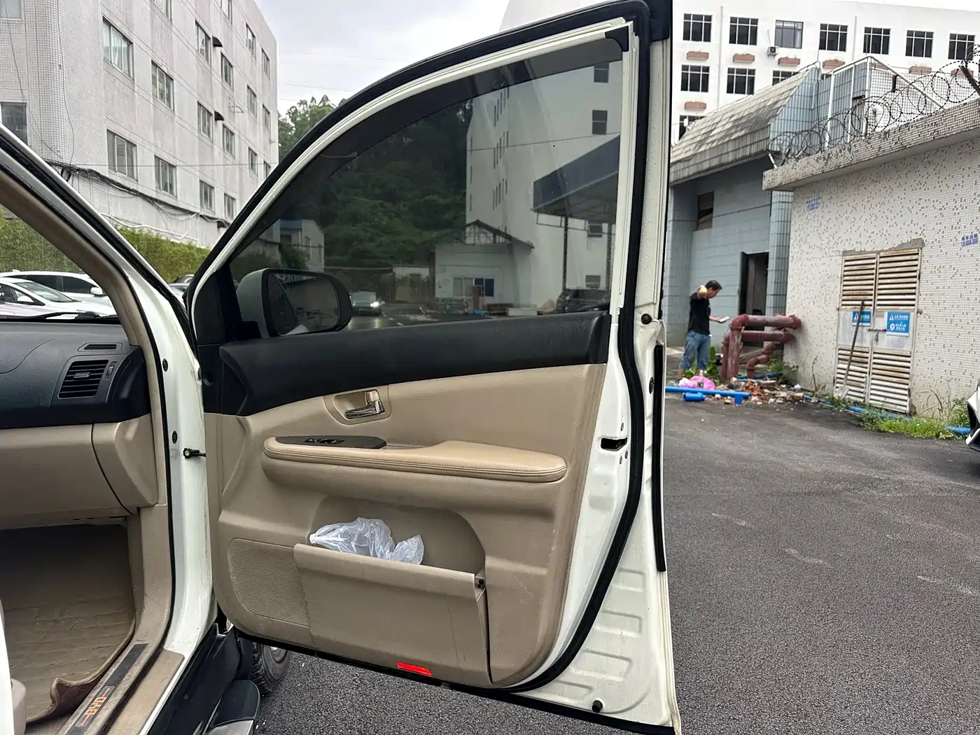 BYD S6 2013 2012 2.4L Automatic Exclusive