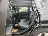 Фото 11 - Jeep Compass