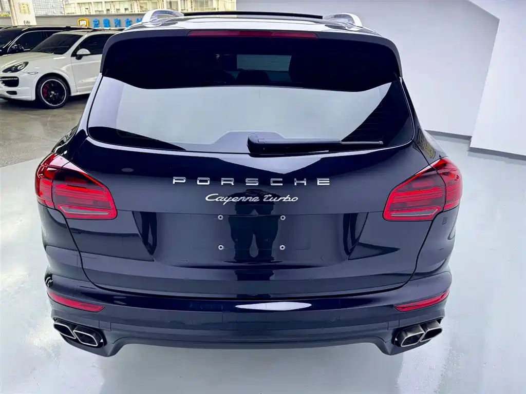 Porsche Cayenne 2016 Cayenne Turbo 4.8T фото 5
