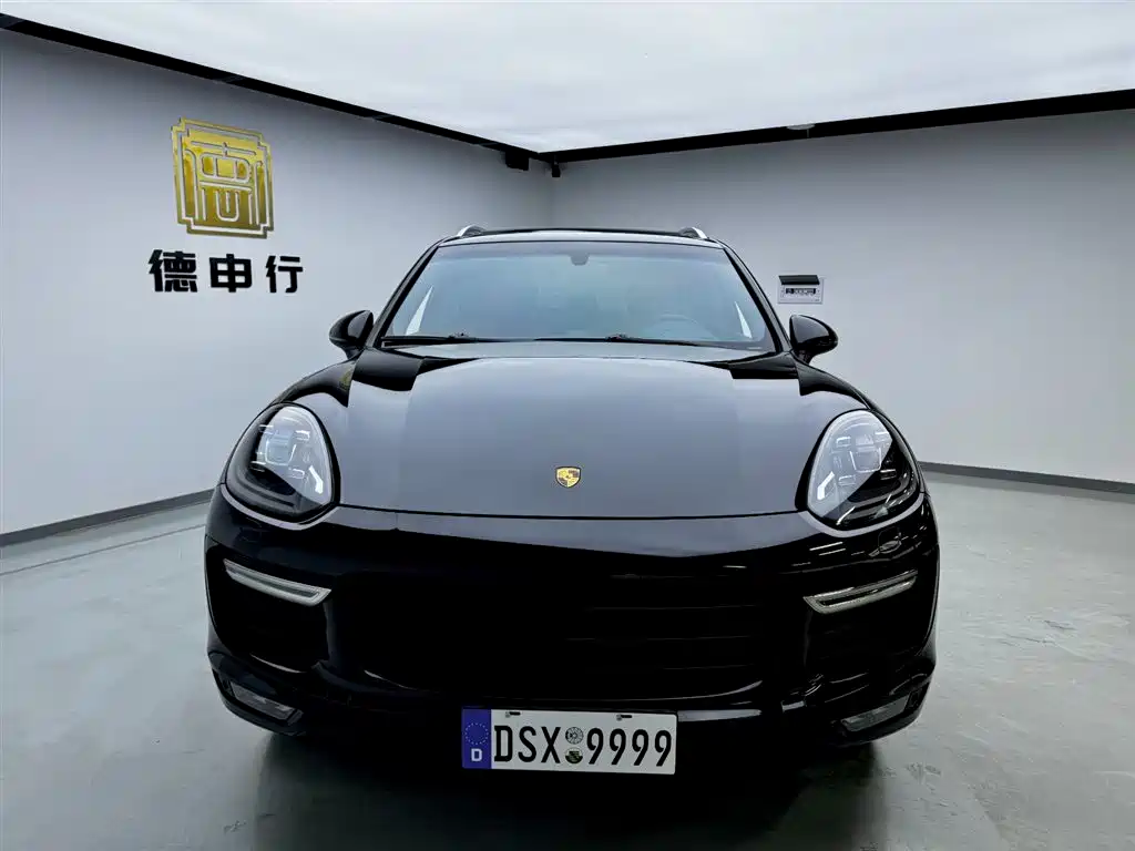 Porsche Cayenne 2016 Cayenne Turbo 4.8T фото 2
