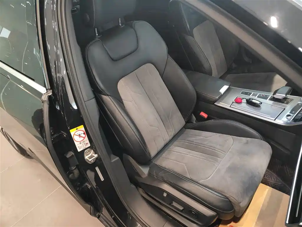 Audi A6L 2020 40 TFSI Luxury Dynamic фото 20