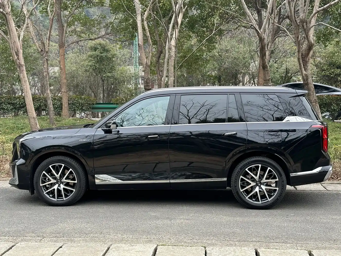 GAC TRUMPCHI ES9