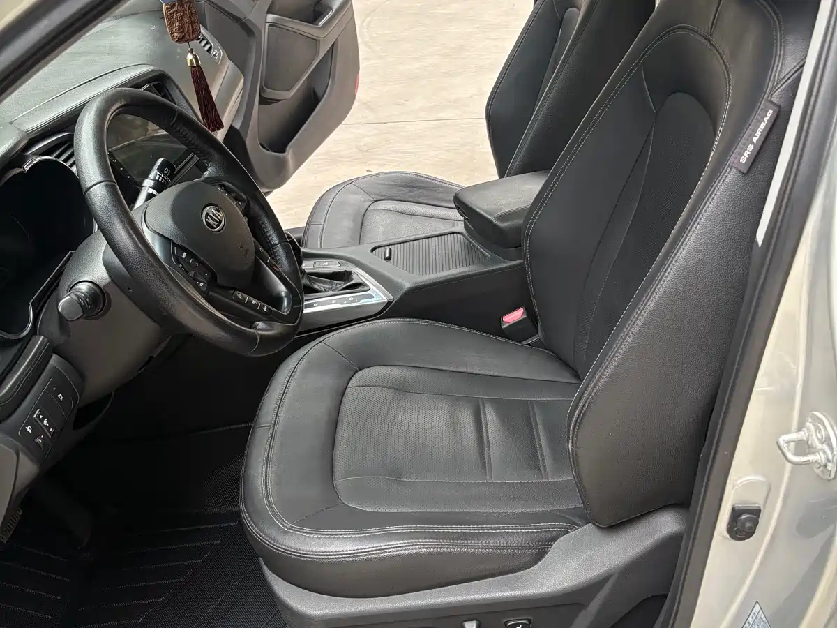 Kia K5 2012 2012 2.0L Automatic DLX Special Edition