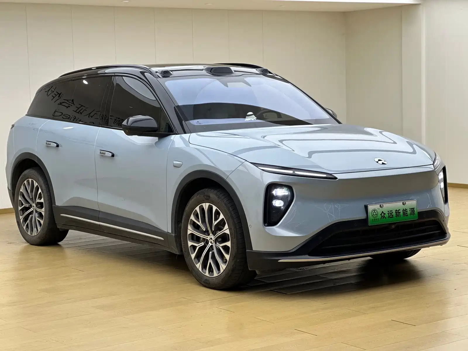 Фото 4 - NIO ES6