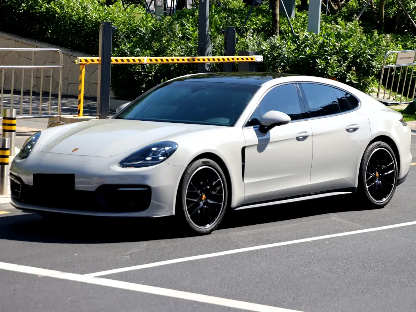 Porsche Panamera 2021 Model Panamera 2.9T фото 2