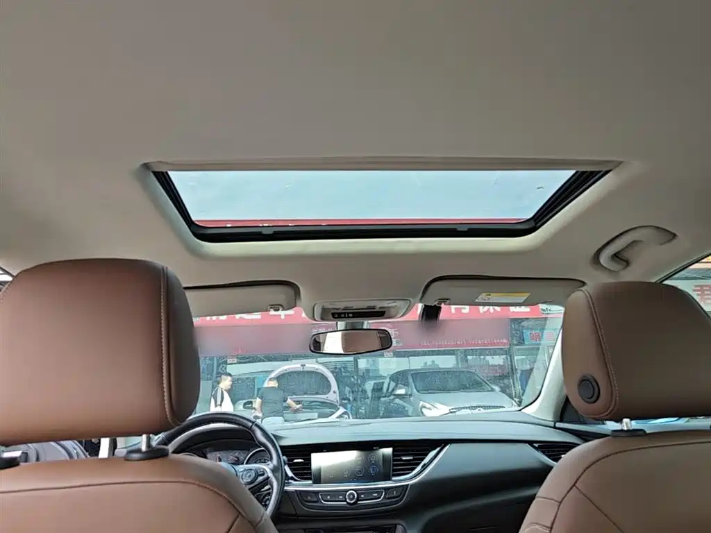 Buick Regal 2019 20T Elite China VI фото 18