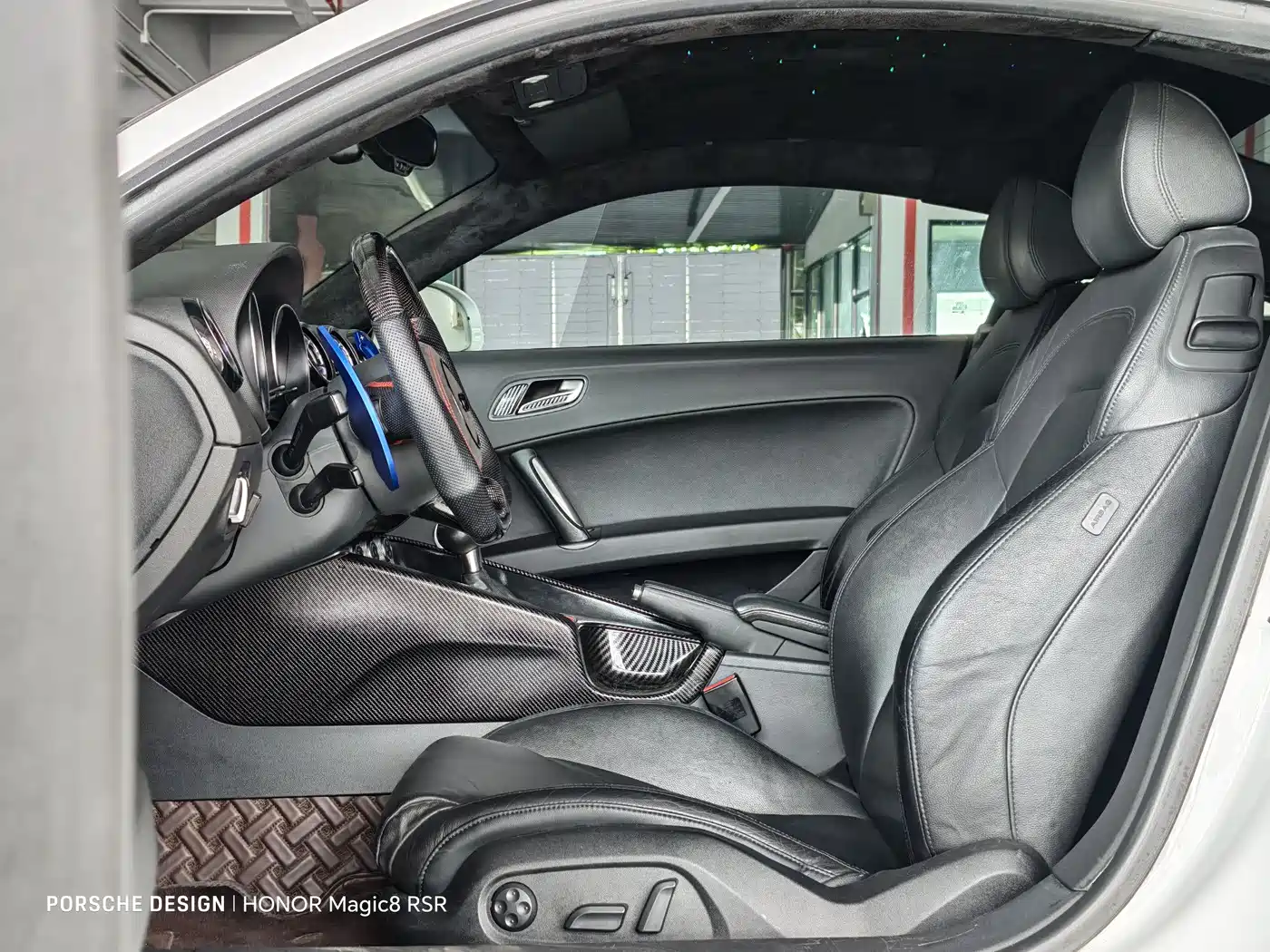 Audi TT 2013 TT Coupe 45 TFSI quattro фото 8
