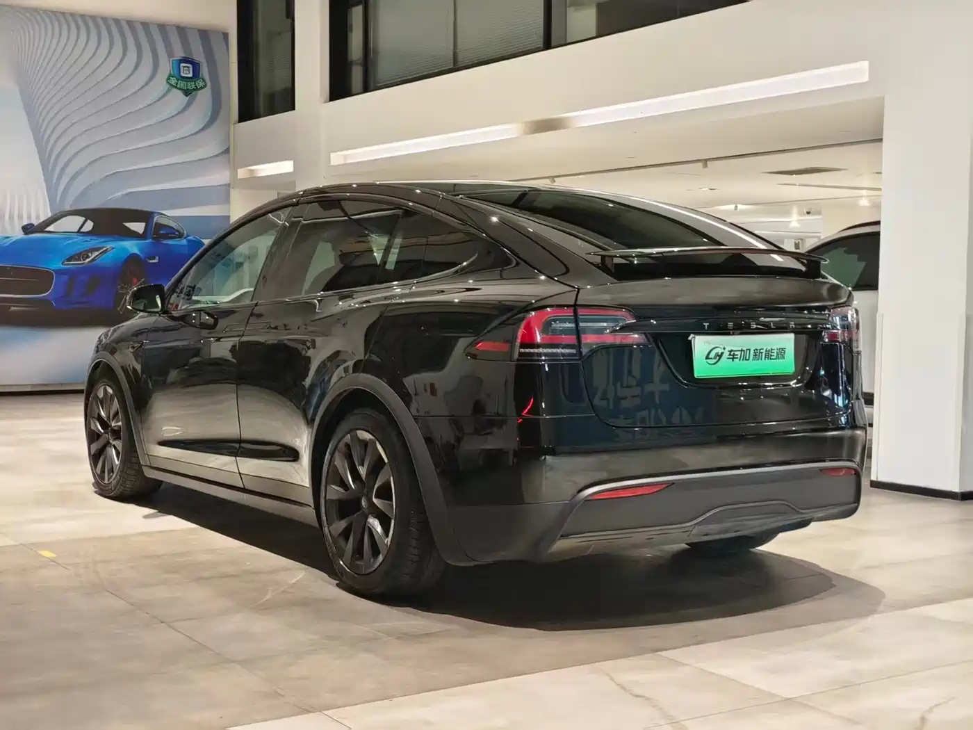 TESLA MODEL X