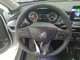 Photo 11 - Buick Verano
