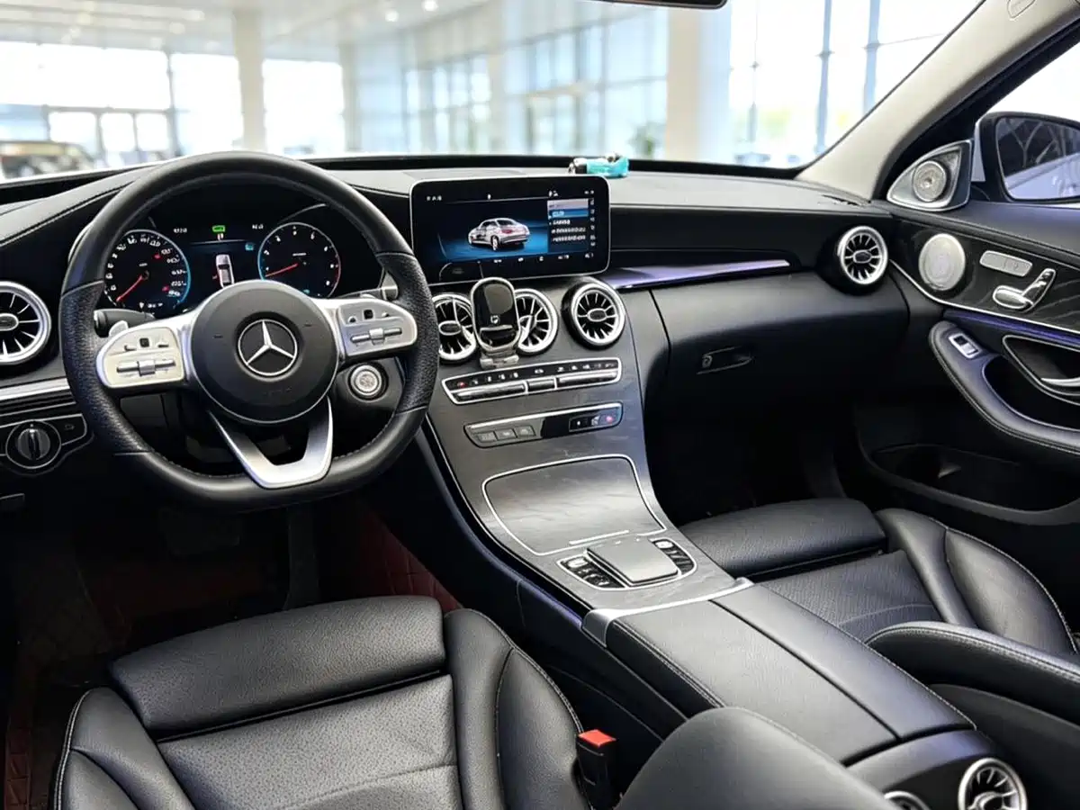 Mercedes-Benz C-Class 2020 C 260 L Sport фото 6