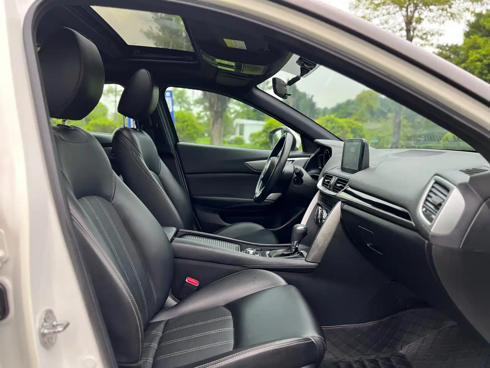 Фото 13 - Mazda CX-4