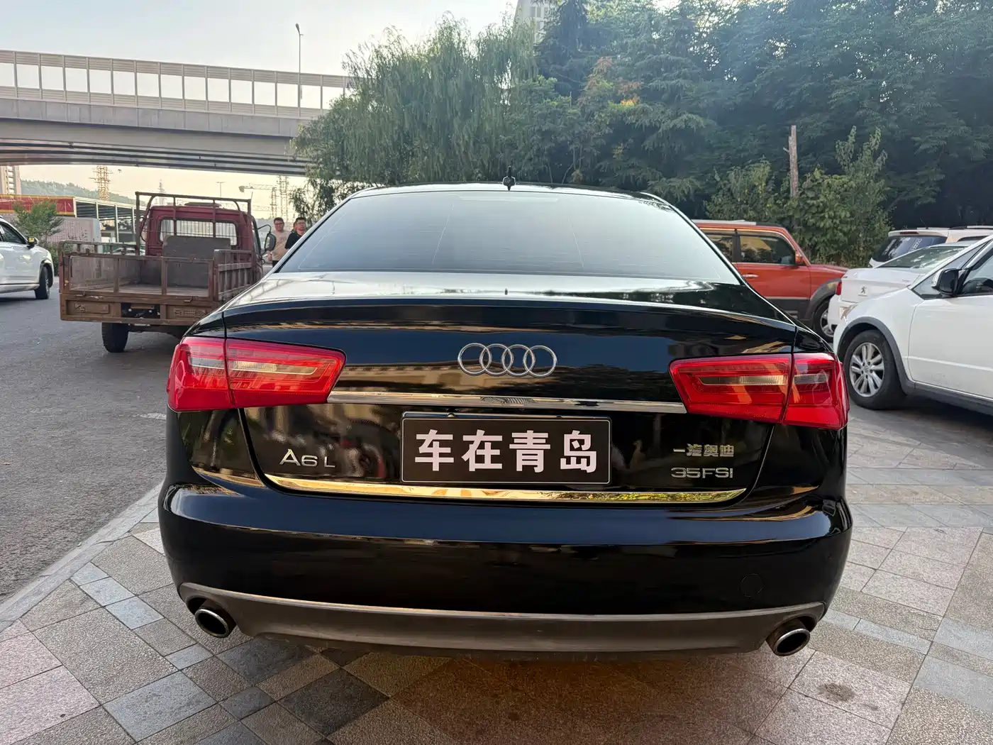 Фото 16 - Audi A6L