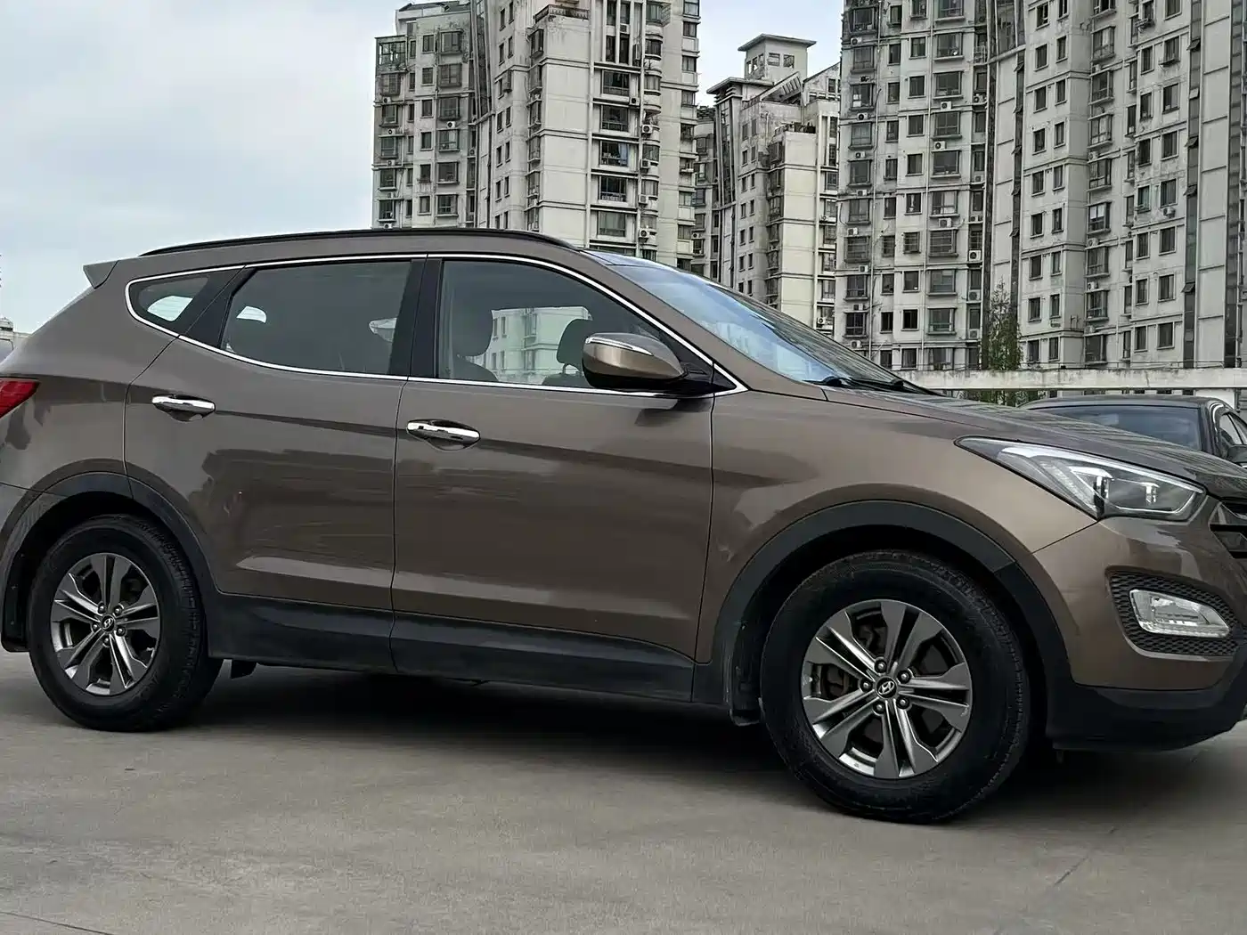 Hyundai Santa Fe 2013 Model 2.4L Automatic 2WD Smart фото 12