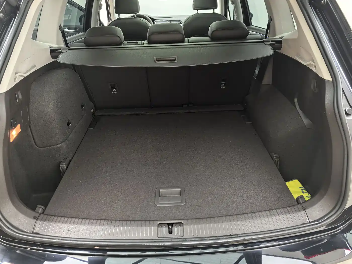 VOLKSWAGEN TIGUAN L NEW ENERGY