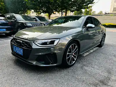 Audi S4