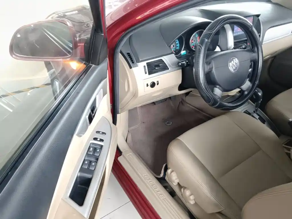 Фото 16 - Buick Excelle