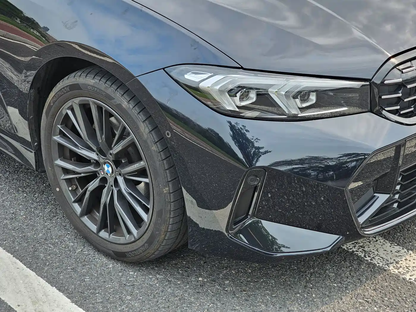 BMW 3 Series 2023 325i M Sport Black Night Package фото 9