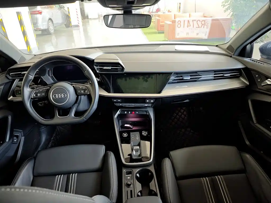 Audi A3 2023 Facelift Sportback 35 TFSI Fashion Sport фото 22