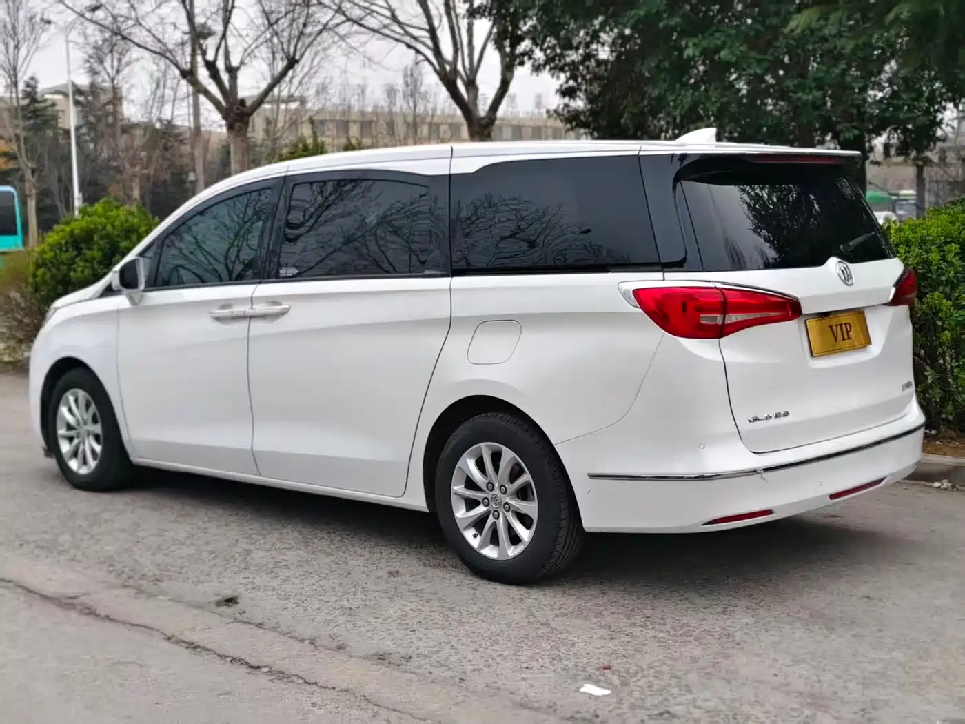 Buick GL8 2018 ES 28T Comfort Type China VI фото 8
