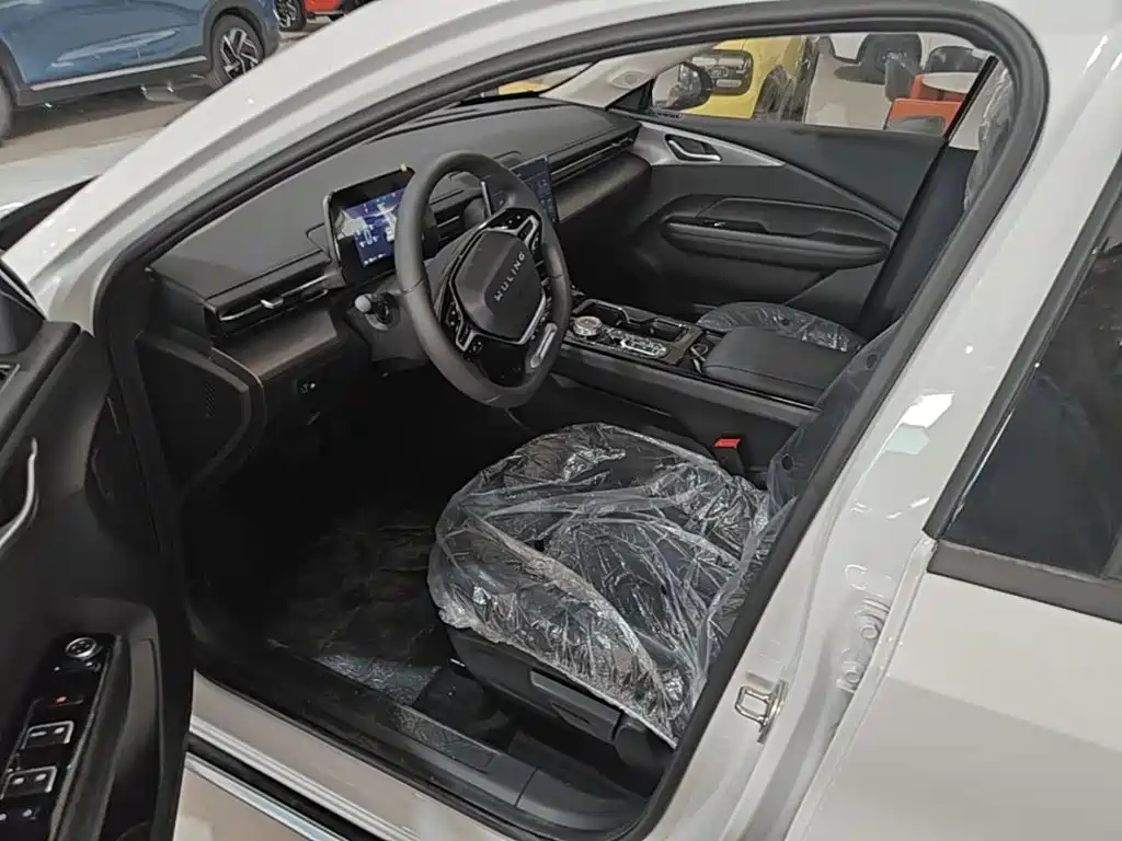 Wuling Motors Wuling E5 2026 2024 510km Standard Edition