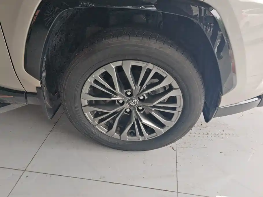Toyota Wildlander 2024 2024 Hybrid 2.5L E-CVT AWD Luxury PLUS Edition