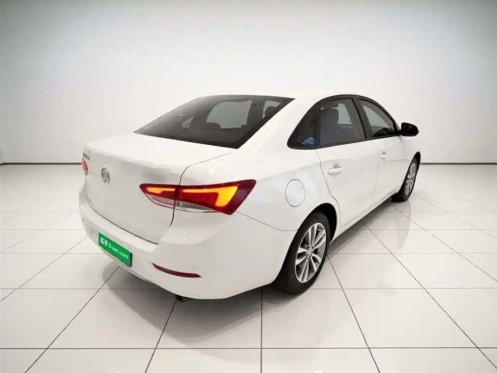 Buick Excelle 2021 Facelift 1.3T Auto Mild Hybrid Elite фото 7