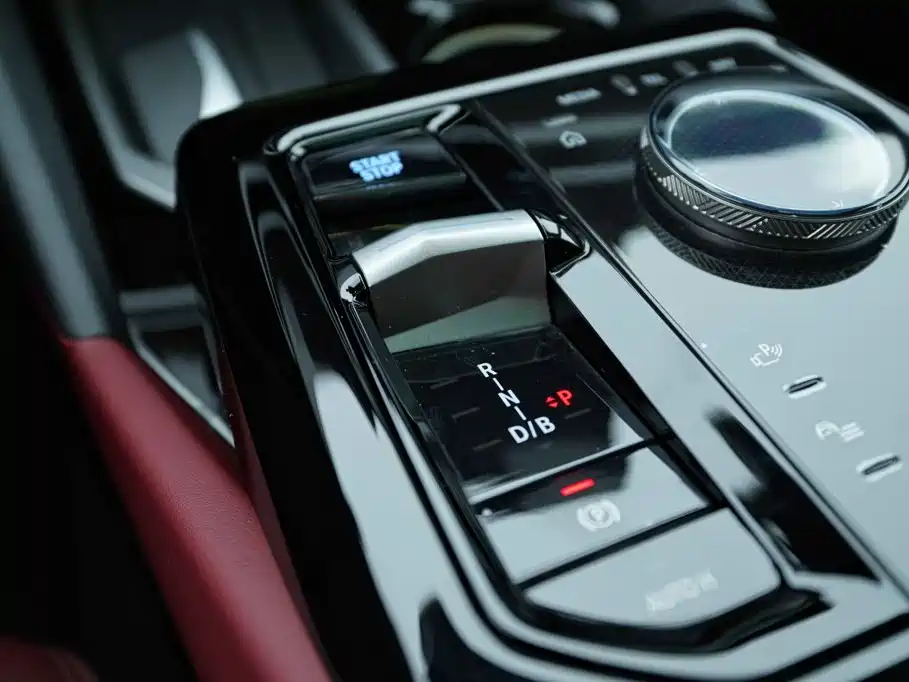 BMW i5 2024 2024 eDrive 35L M Sport Package