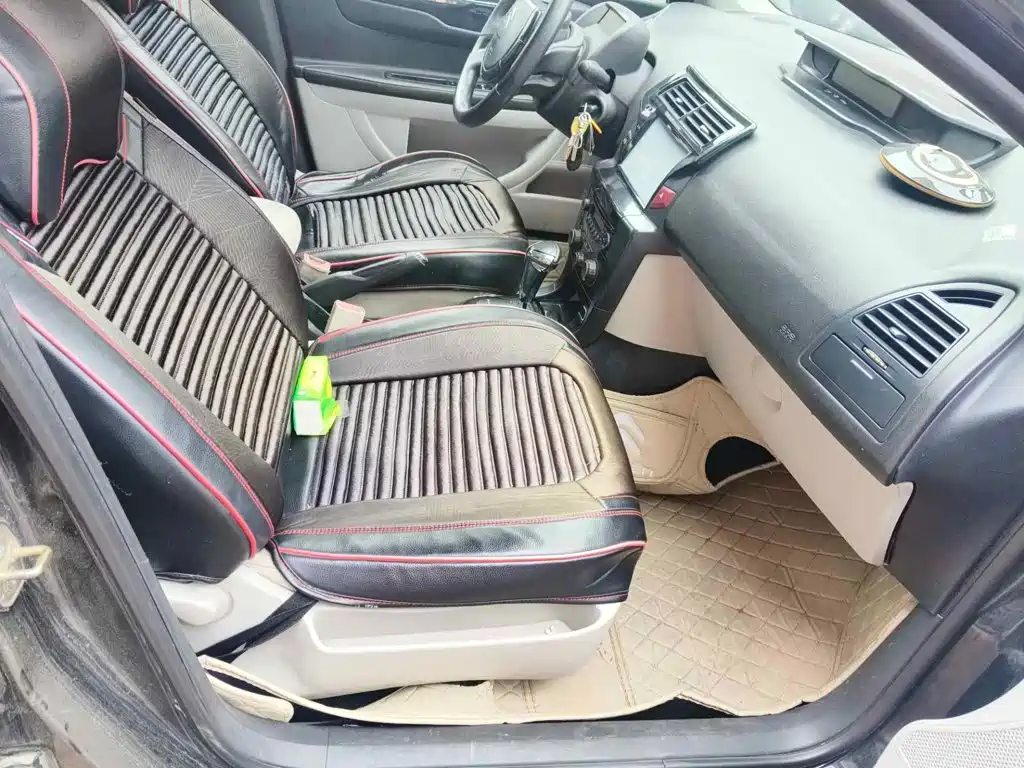 Citroën C-Quatre 2012 2012 Model Sedan 1.6L Automatic Elegance