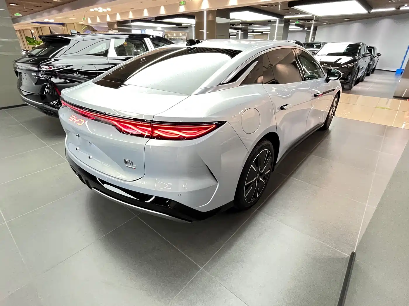 BYD Han L 2026 2025 DM-i 200KM LiDAR Flagship
