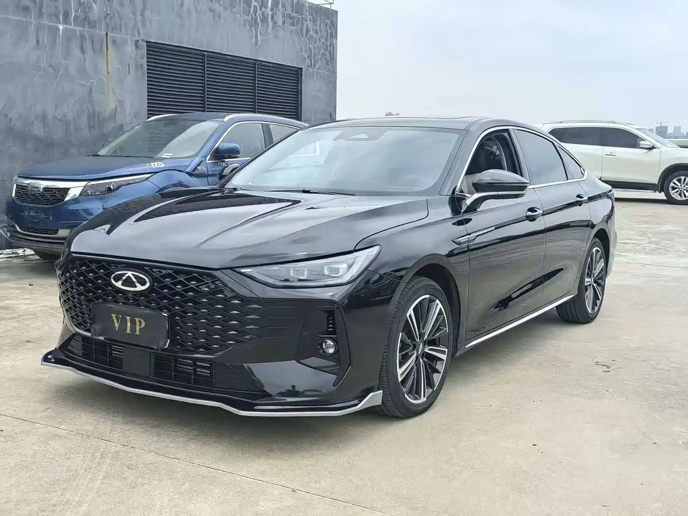 Фото 2 - Chery Arrizo 8 PRO