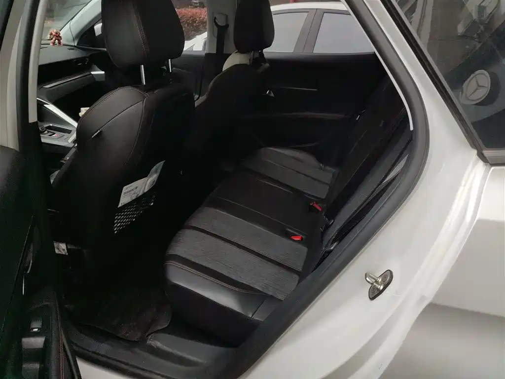 Peugeot 4008 2017 350THP Elite Edition фото 17