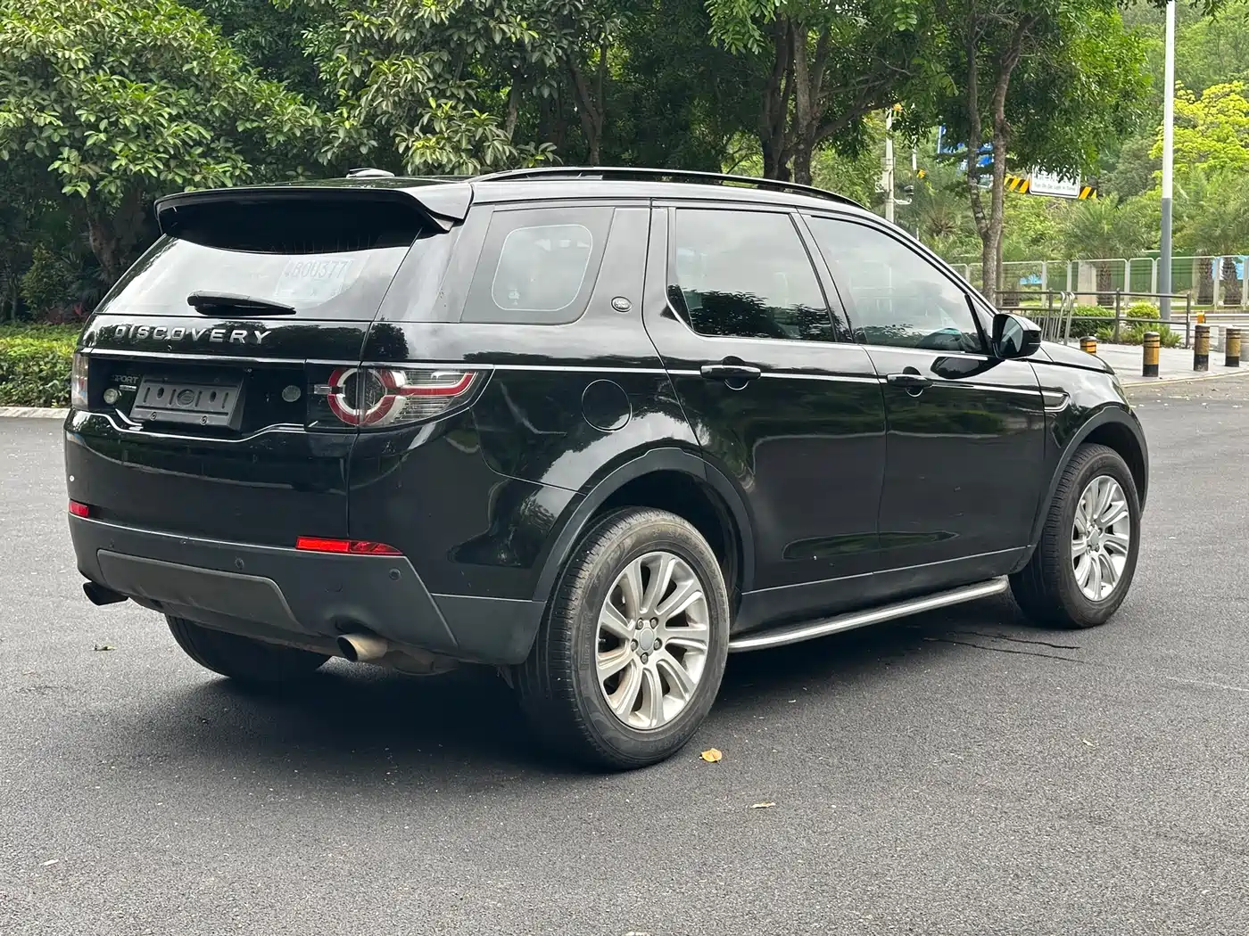 Land Rover Discovery Sport 2016 2.0T SE фото 6