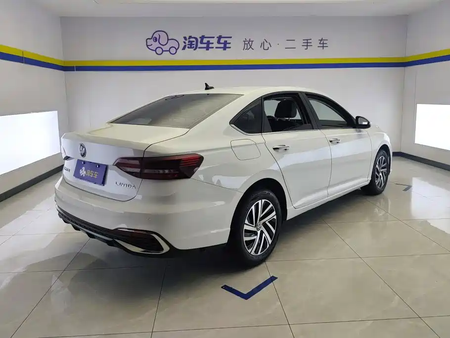 Volkswagen Lavida, миниатюра 3