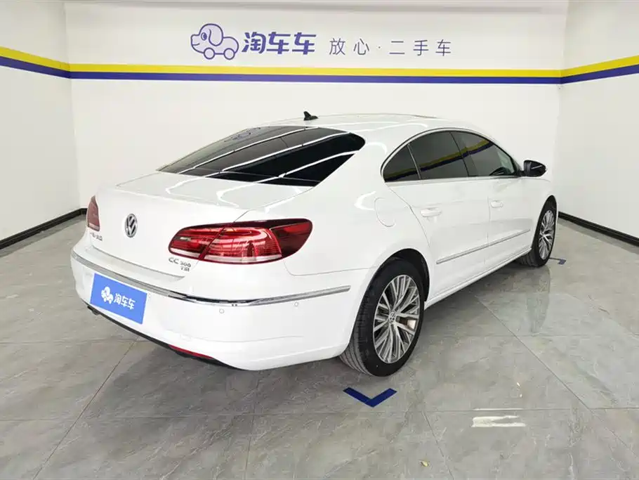 Volkswagen FAW-Volkswagen CC 2016 300TSI 25th Anniversary Edition фото 3