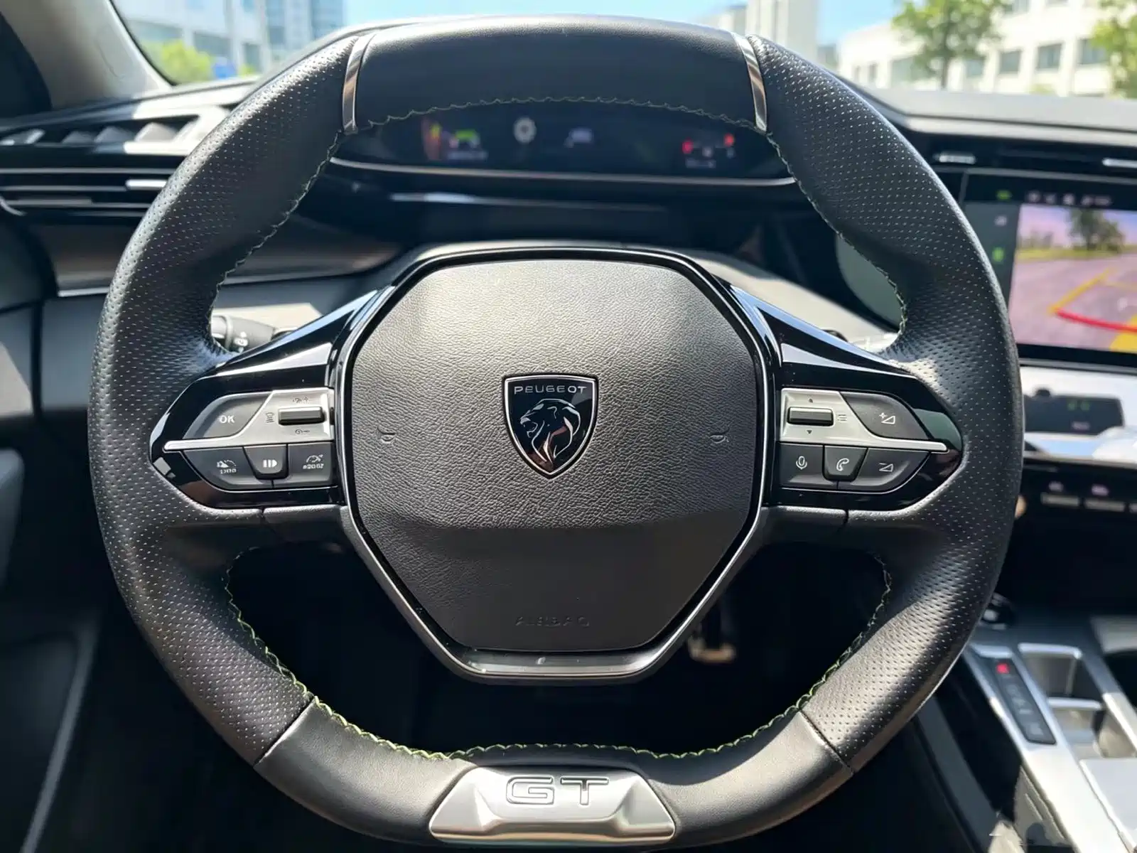 Фото 13 - Peugeot 408X