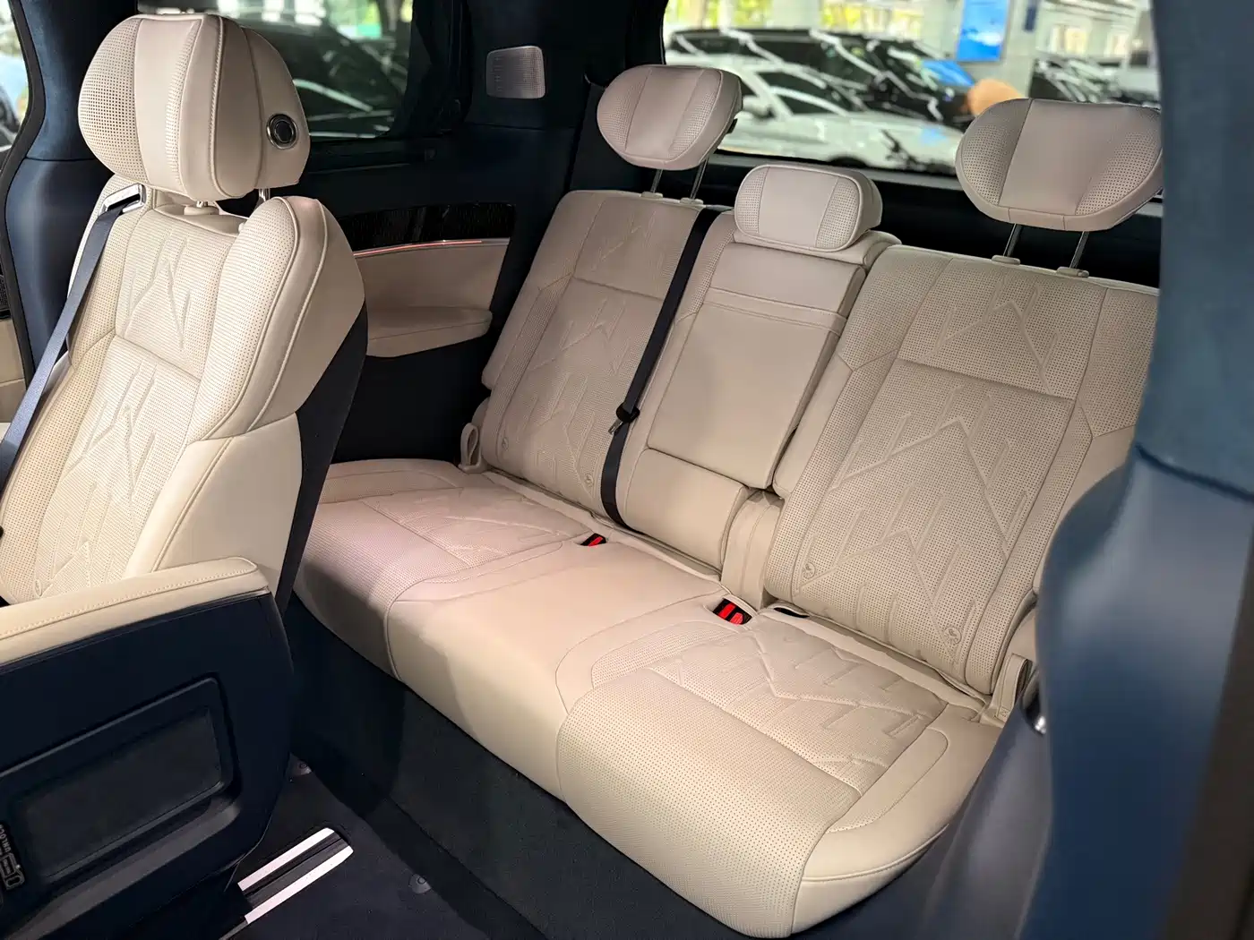 ZEEKR 009 2026 2024 7-Seat Aisle AWD Version 108kWh