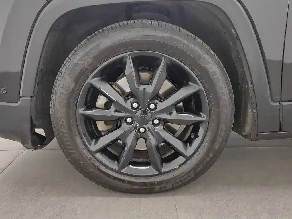 Jeep Cherokee (Import) 2014 2014 2.4L Luxury