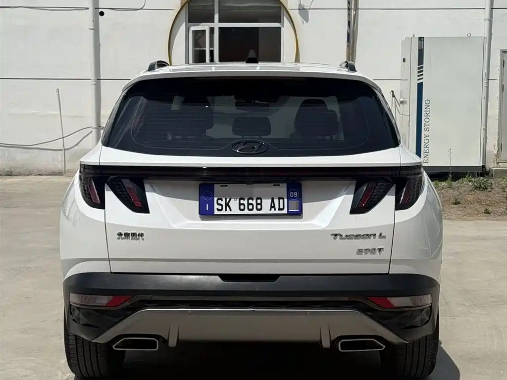 Hyundai Tucson 2023 Tucson L 1.5T Automatic 2WD LUX Premium Edition фото 8