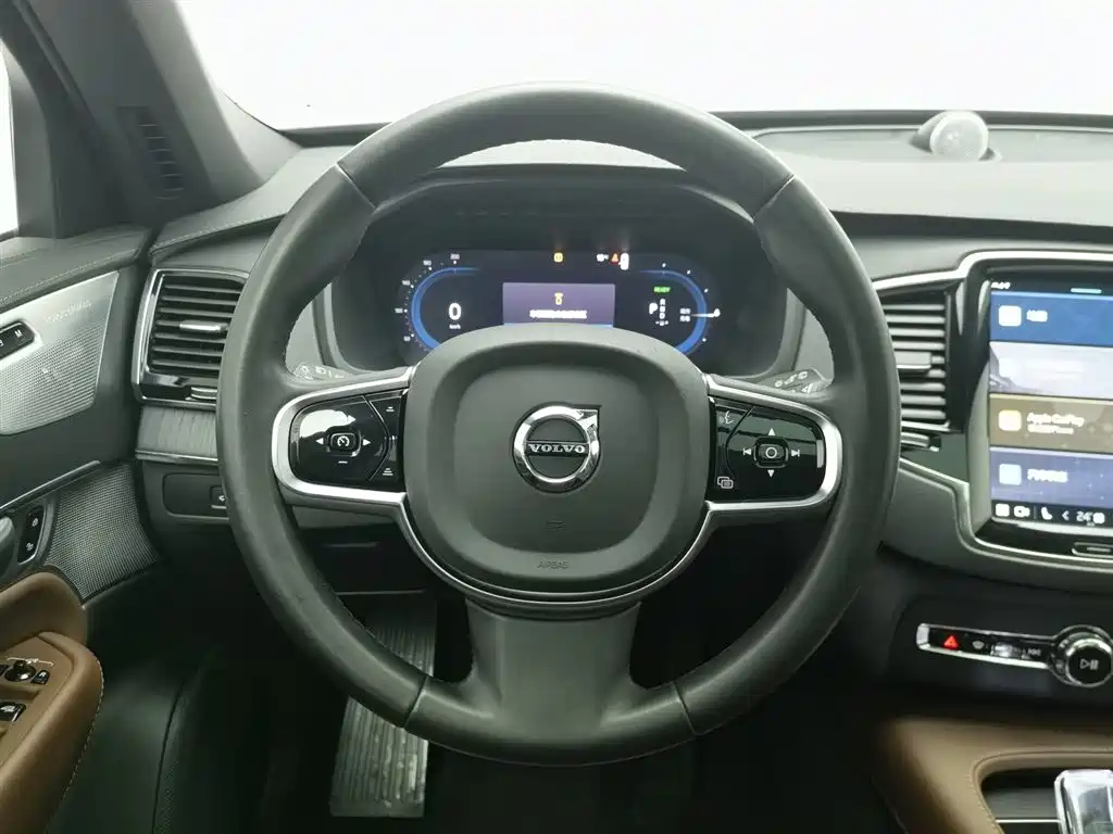 VOLVO XC90 PLUG IN HYBRID