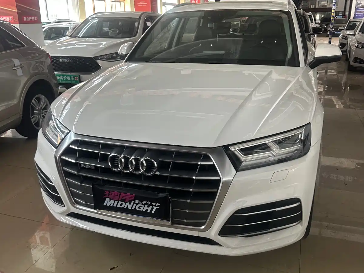 Audi Q5L 2018 40 TFSI Prestige Fashion (China V) фото 2